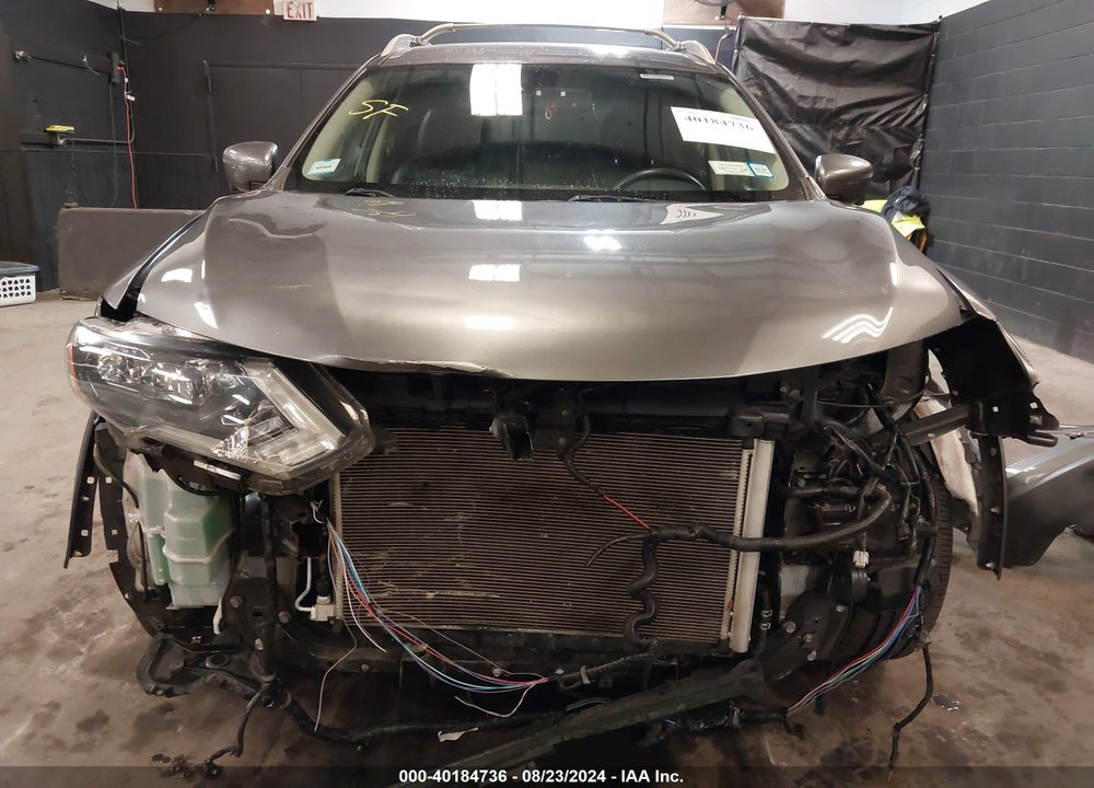 2018 NISSAN ROGUE SL VIN: 5N1AT2MV3JC802275