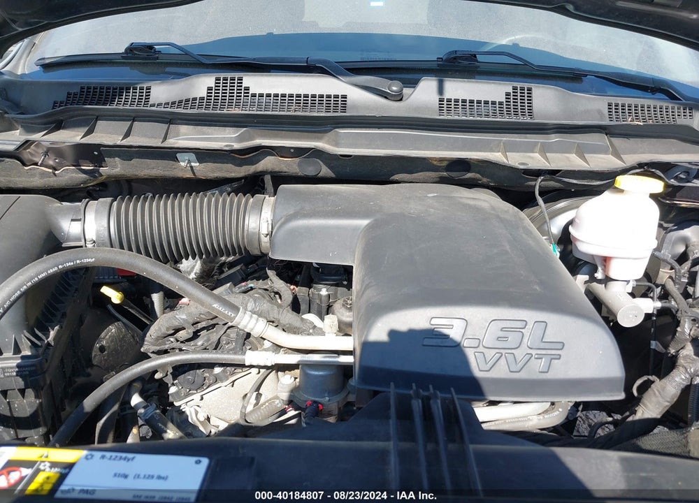 2022 RAM 1500 CLASSIC SLT 4X2 5'7 BOX VIN: 1C6RR6LG5NS198361