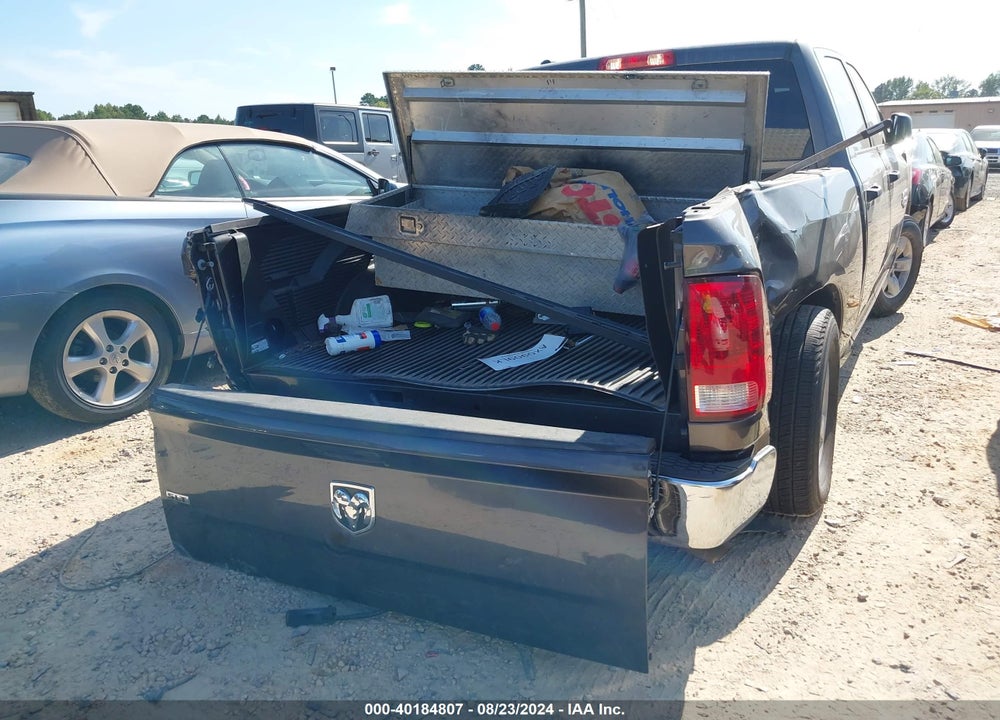 2022 RAM 1500 CLASSIC SLT 4X2 5'7 BOX VIN: 1C6RR6LG5NS198361