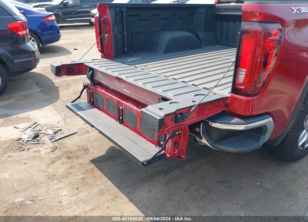 2024 GMC SIERRA 1500 4WD SHORT BOX SLT VIN: 3GTUUDE81RG191156