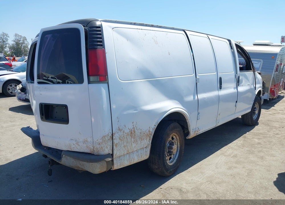 2002 CHEVROLET EXPRESS VIN: 1GCGG25R921179083