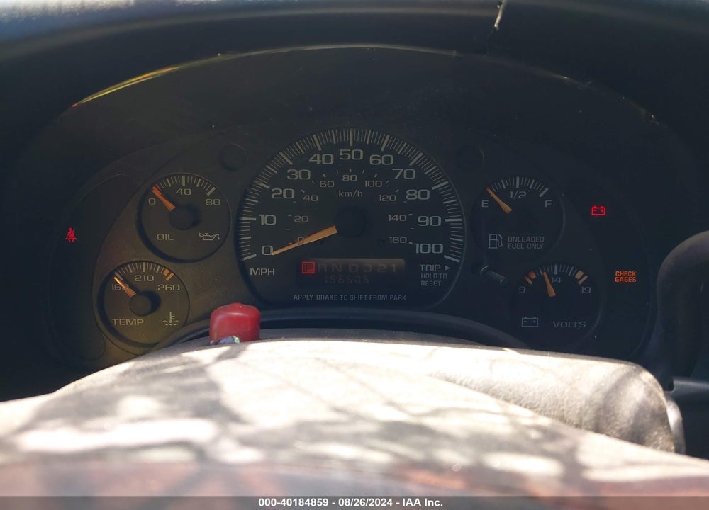2002 CHEVROLET EXPRESS VIN: 1GCGG25R921179083