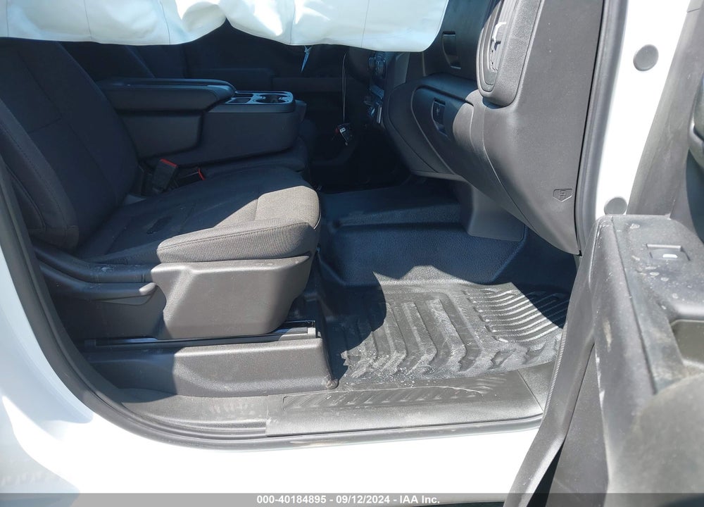 2024 CHEVROLET SILVERADO 1500 4WD STANDARD BED WT VIN: 3GCPDAEKXRG272633