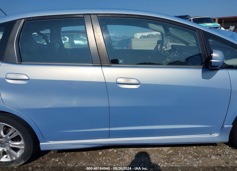 2010 HONDA FIT SPORT VIN: JHMGE8H46AC025456