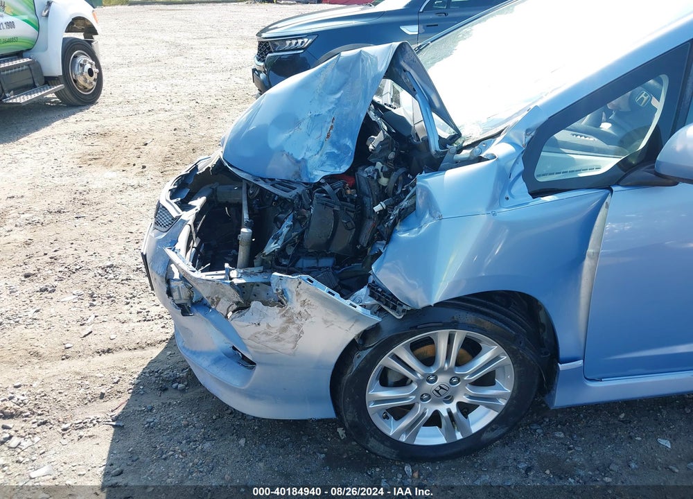 2010 HONDA FIT SPORT VIN: JHMGE8H46AC025456