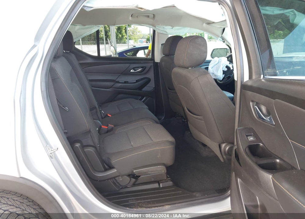 2020 CHEVROLET TRAVERSE FWD LS VIN: 1GNERFKW1LJ275527