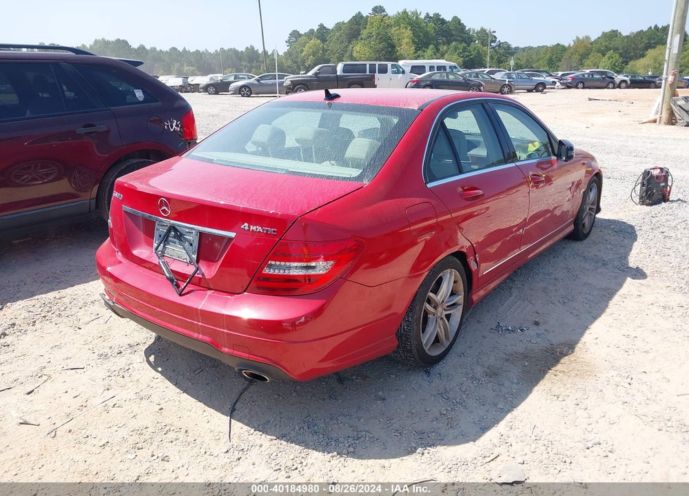 2013 MERCEDES-BENZ C 300 LUXURY 4MATIC/SPORT 4MATIC VIN: WDDGF8AB1DR262645
