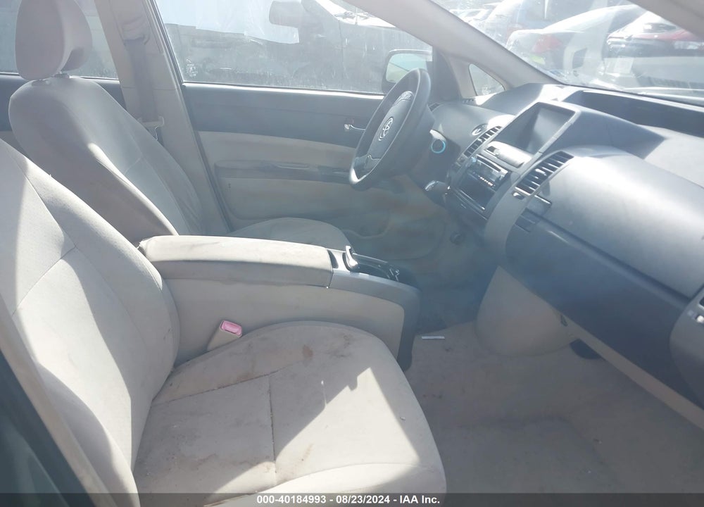 2005 TOYOTA PRIUS VIN: JTDKB20U753125682