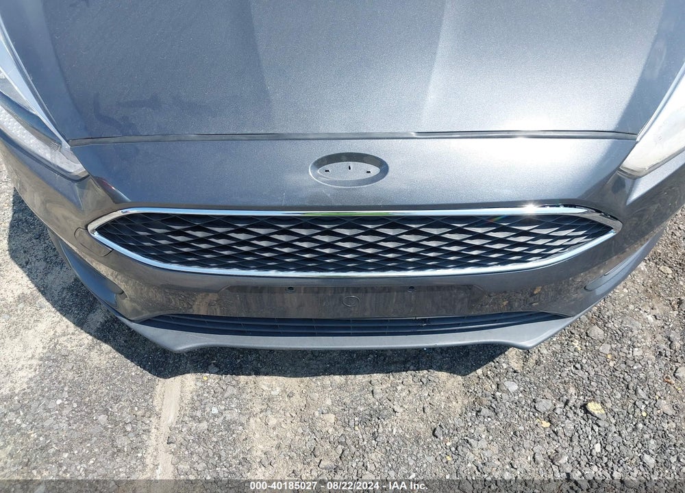 2015 FORD FOCUS SE VIN: 1FADP3K27FL311144