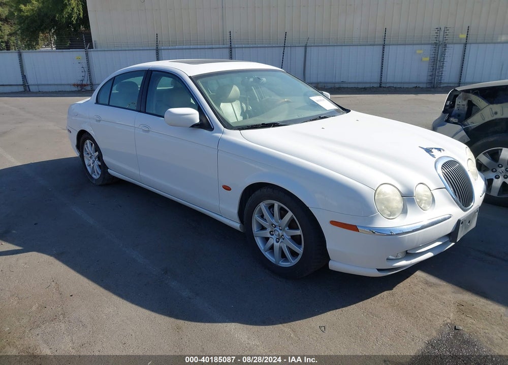 2001 JAGUAR S-TYPE 4.0L V8 VIN: SAJDA01P71GM04790