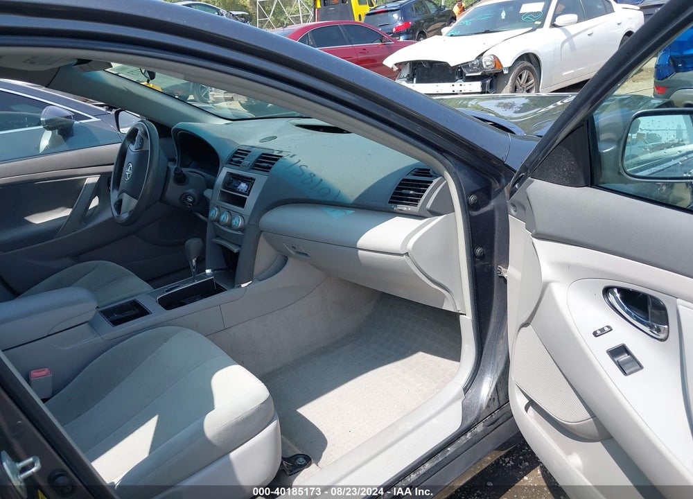 2009 TOYOTA CAMRY LE VIN: 4T1BE46K29U381748