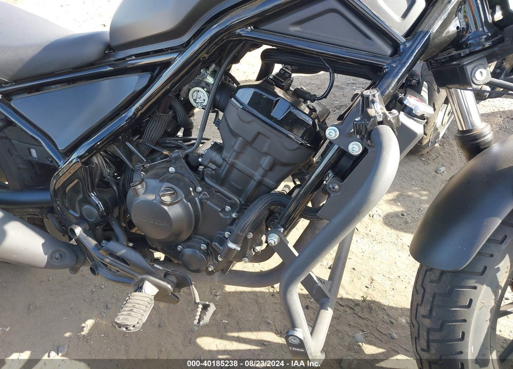 2021 HONDA CMX300 A VIN: MLHNC5350M5402656