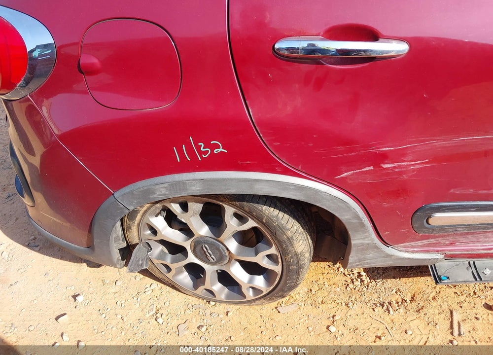 2016 FIAT 500L TREKKING VIN: ZFBCFADH2GZ038128