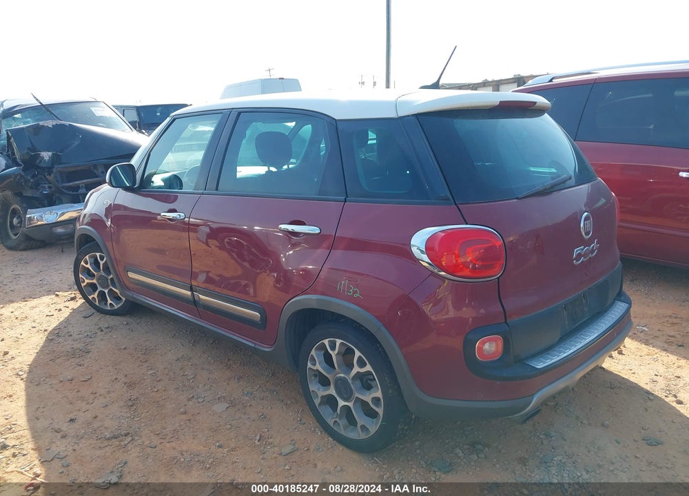 2016 FIAT 500L TREKKING VIN: ZFBCFADH2GZ038128
