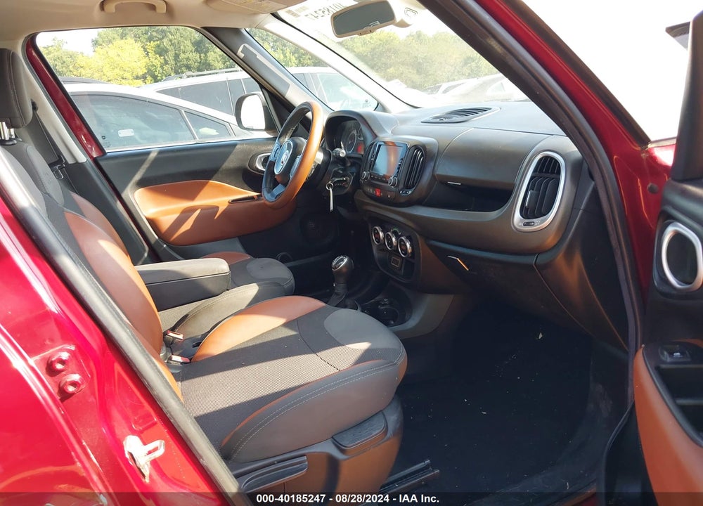 2016 FIAT 500L TREKKING VIN: ZFBCFADH2GZ038128
