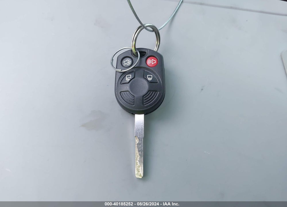 2018 FORD FOCUS SE VIN: 1FADP3F2XJL260144