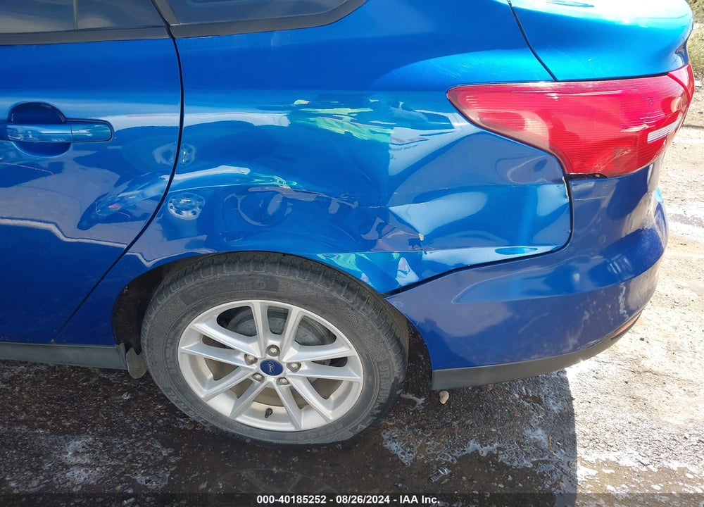 2018 FORD FOCUS SE VIN: 1FADP3F2XJL260144