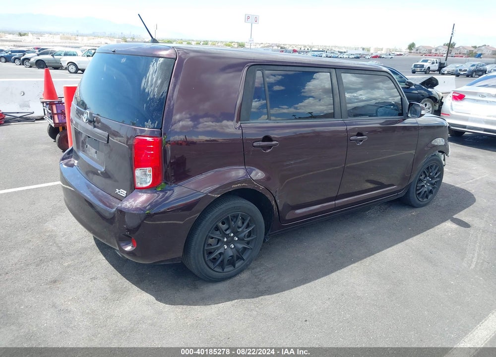 2011 SCION XB VIN: JTLZE4FE1B1137372