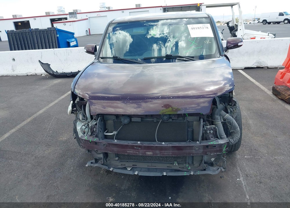 2011 SCION XB VIN: JTLZE4FE1B1137372