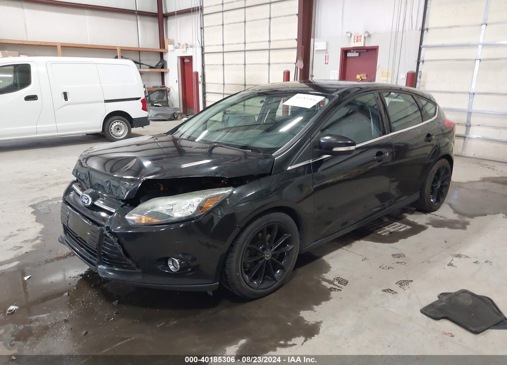 2014 FORD FOCUS TITANIUM VIN: 1FADP3N28EL270971