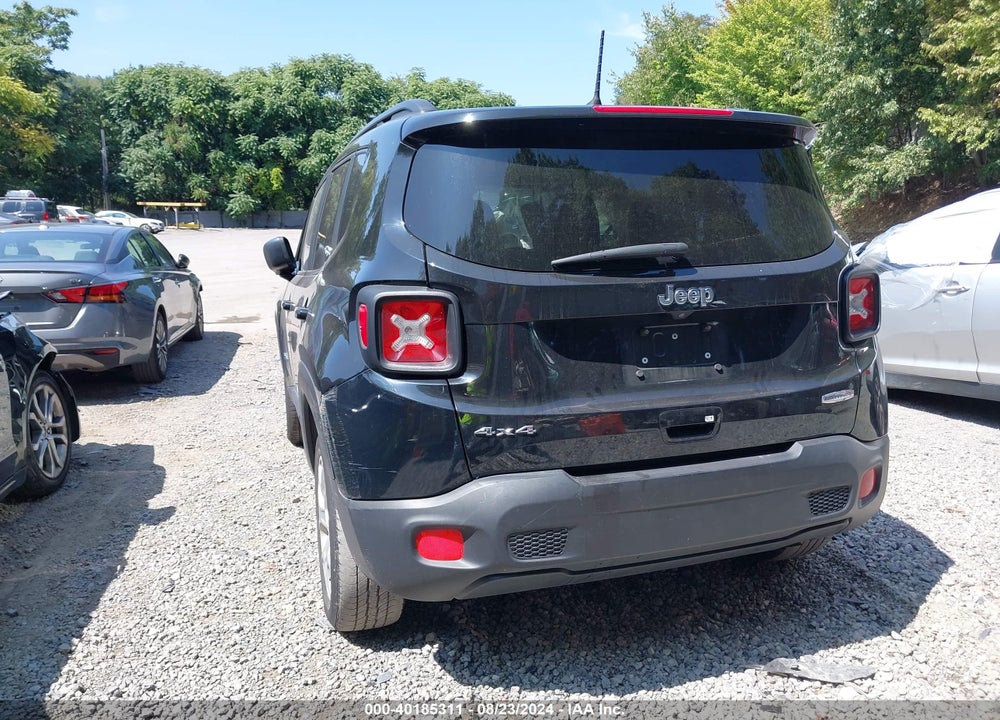 2018 JEEP RENEGADE LATITUDE 4X4 VIN: ZACCJBBB5JPH64524