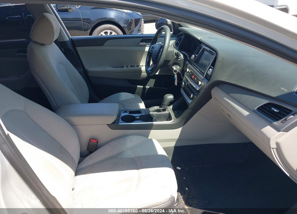 2018 HYUNDAI SONATA SE VIN: 5NPE24AF8JH706437