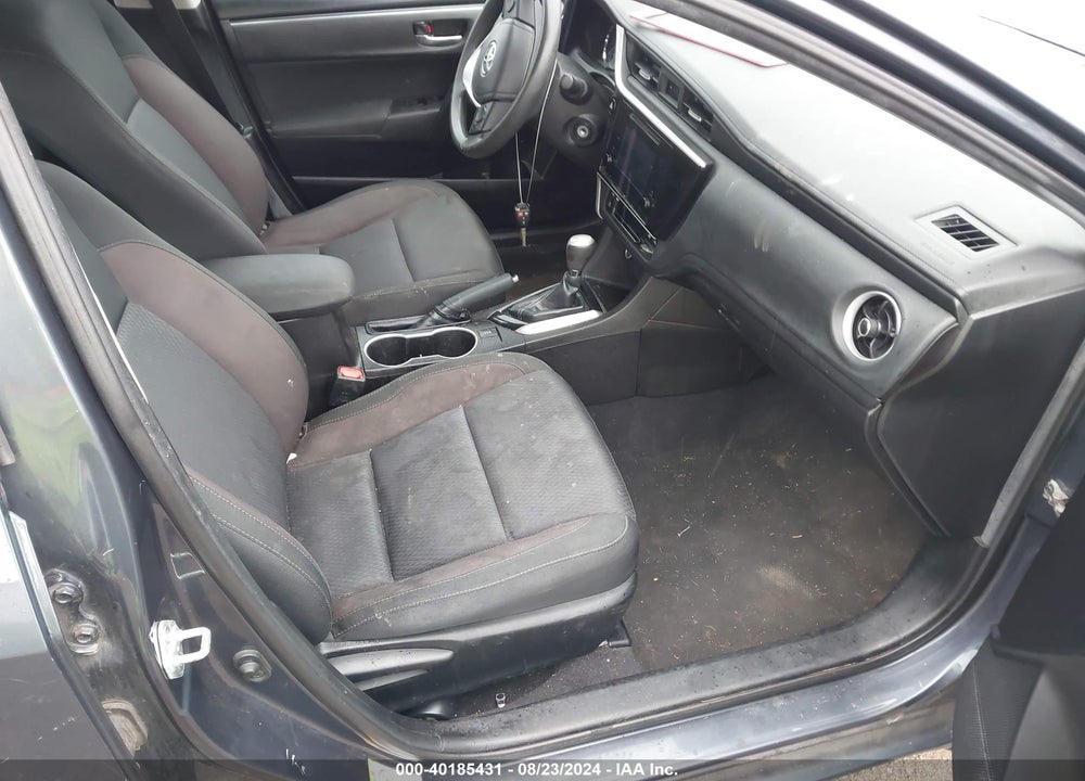 2019 TOYOTA COROLLA LE VIN: 5YFBURHE4KP876001