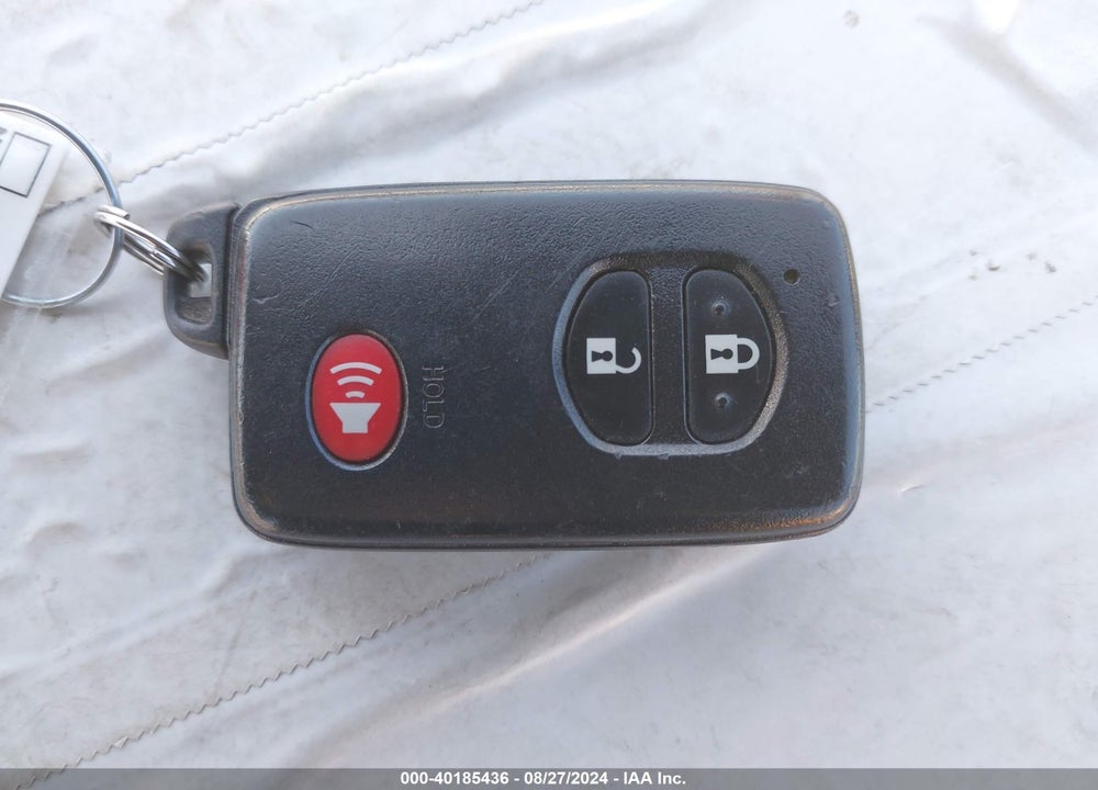 2011 TOYOTA PRIUS THREE VIN: JTDKN3DU8B0321747