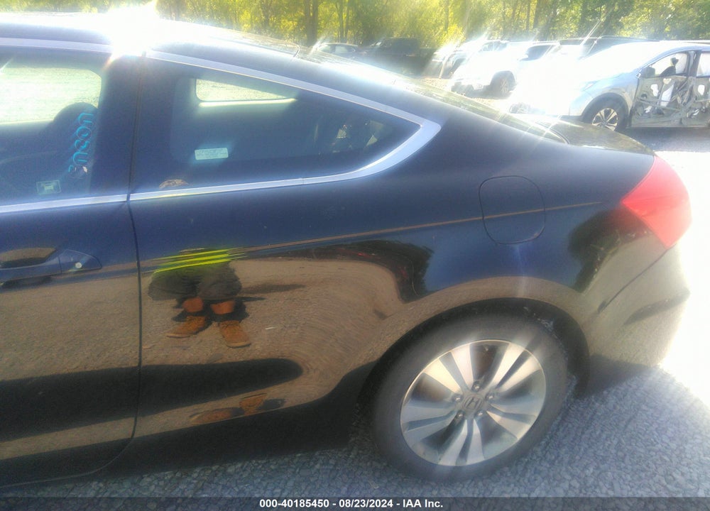 2012 HONDA ACCORD 2.4 EX VIN: 1HGCS1B79CA003521