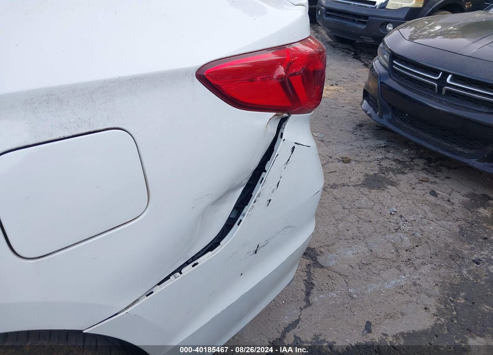 2017 HYUNDAI SONATA SPORT VIN: 5NPE34AF6HH572650