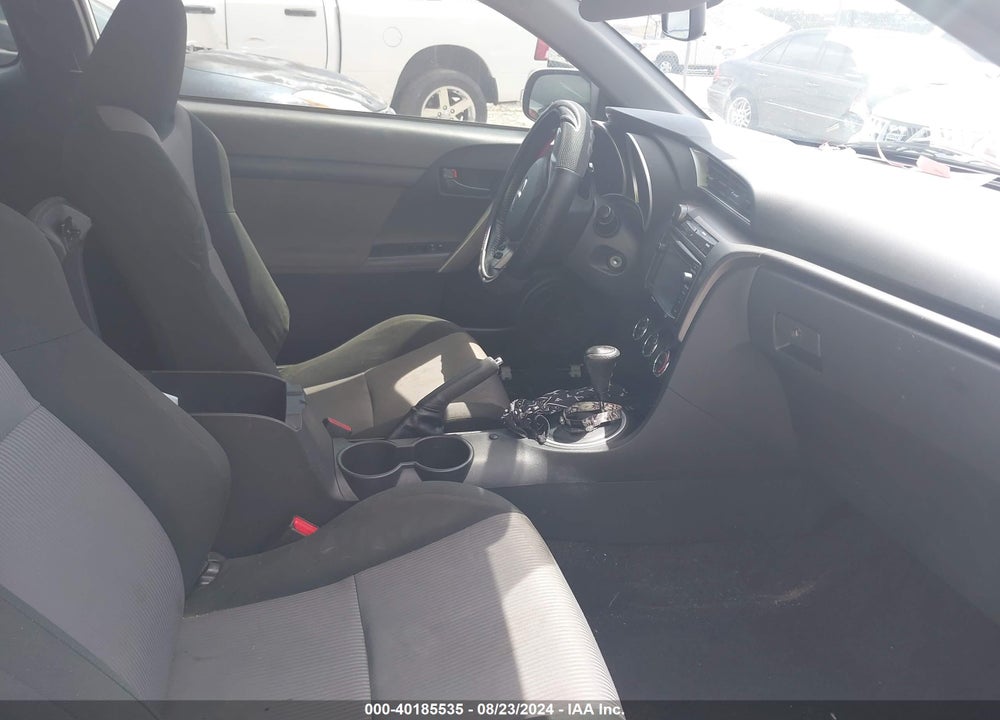 2015 SCION TC VIN: JTKJF5C75F3091775