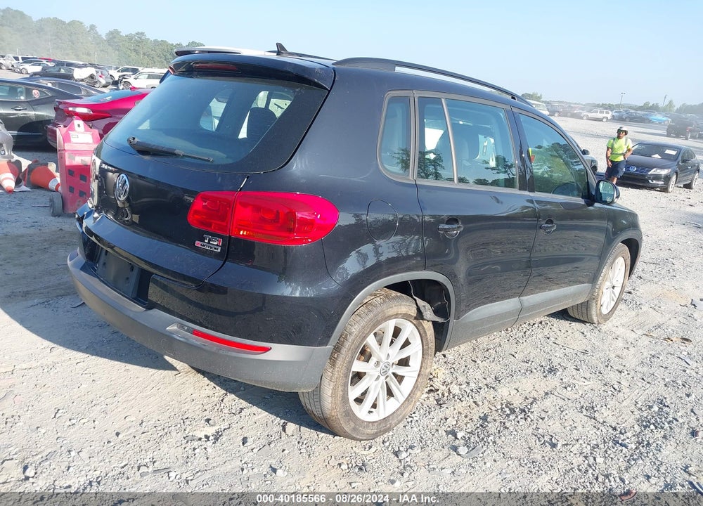 2017 VOLKSWAGEN TIGUAN 2.0T/2.0T S VIN: WVGBV7AX8HK044287