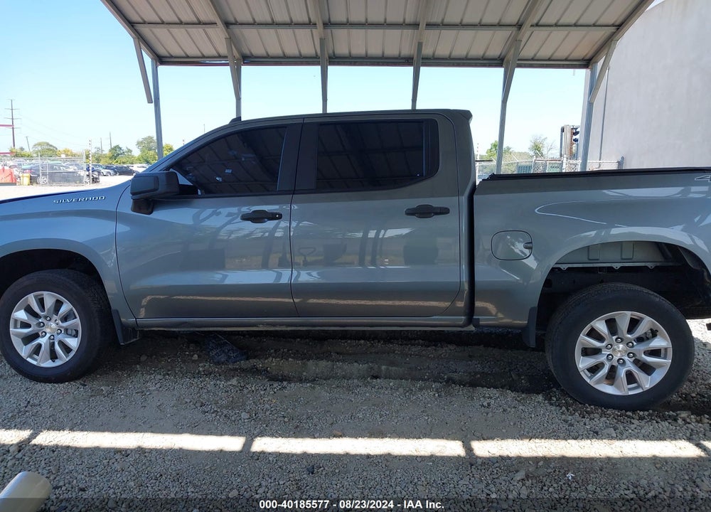 2021 CHEVROLET SILVERADO 1500 4WD SHORT BED CUSTOM VIN: 3GCPYBEKXMG228442