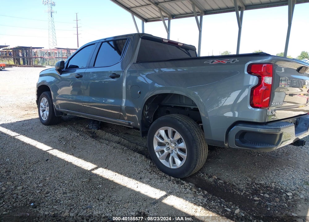 2021 CHEVROLET SILVERADO 1500 4WD SHORT BED CUSTOM VIN: 3GCPYBEKXMG228442