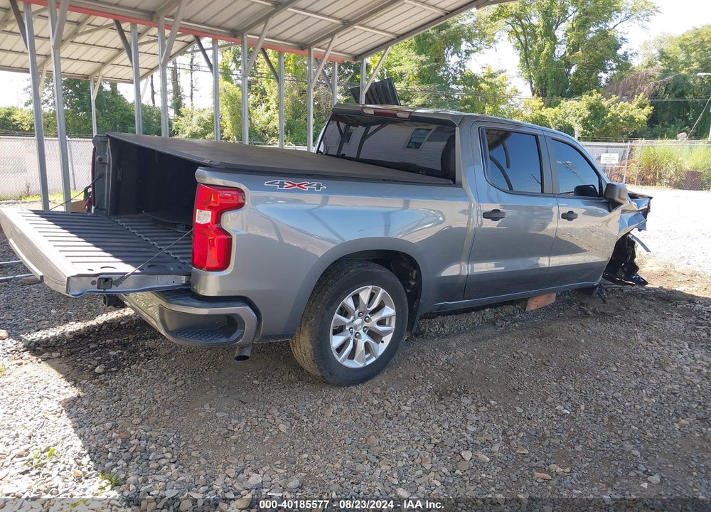 2021 CHEVROLET SILVERADO 1500 4WD SHORT BED CUSTOM VIN: 3GCPYBEKXMG228442