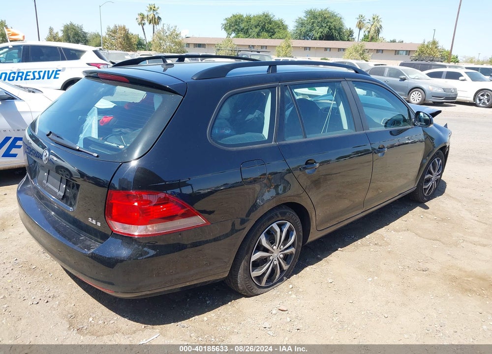 2014 VOLKSWAGEN JETTA SPORTWAGEN 2.5L S VIN: 3VWPP7AJ3EM603052
