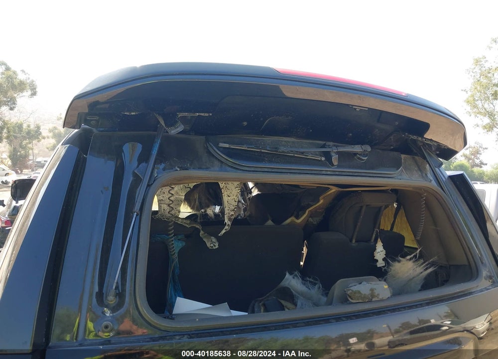 2019 CHEVROLET TAHOE LT VIN: 1GNSKBKC3KR364201