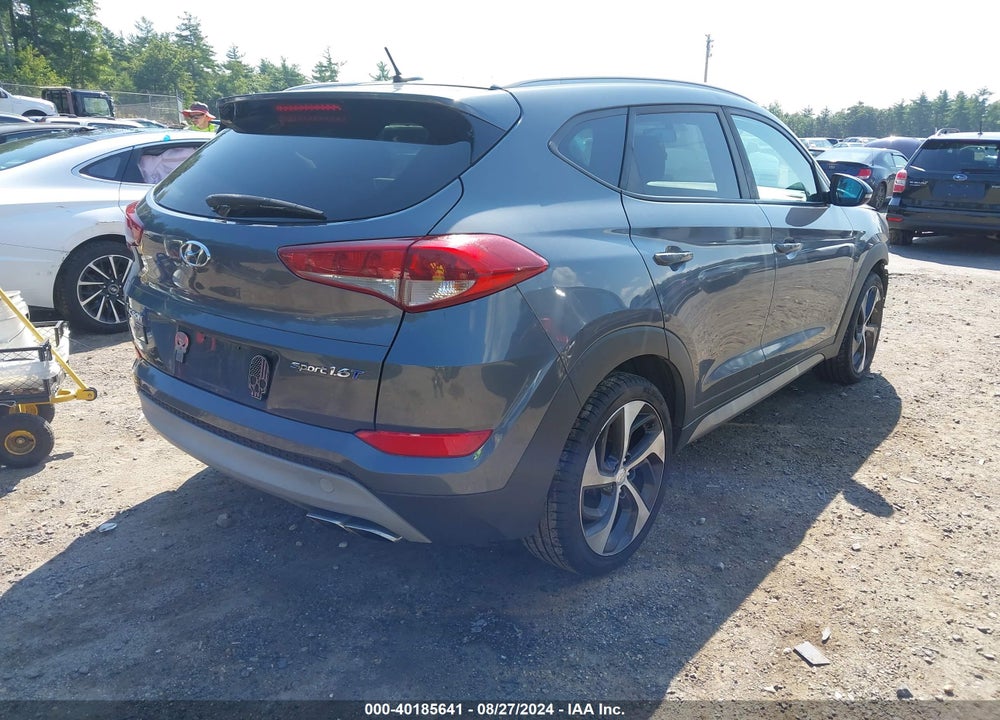 2017 HYUNDAI TUCSON SPORT VIN: KM8J33A22HU284339