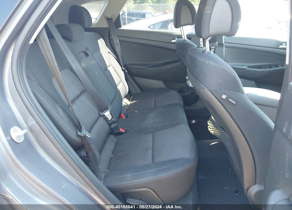 2017 HYUNDAI TUCSON SPORT VIN: KM8J33A22HU284339