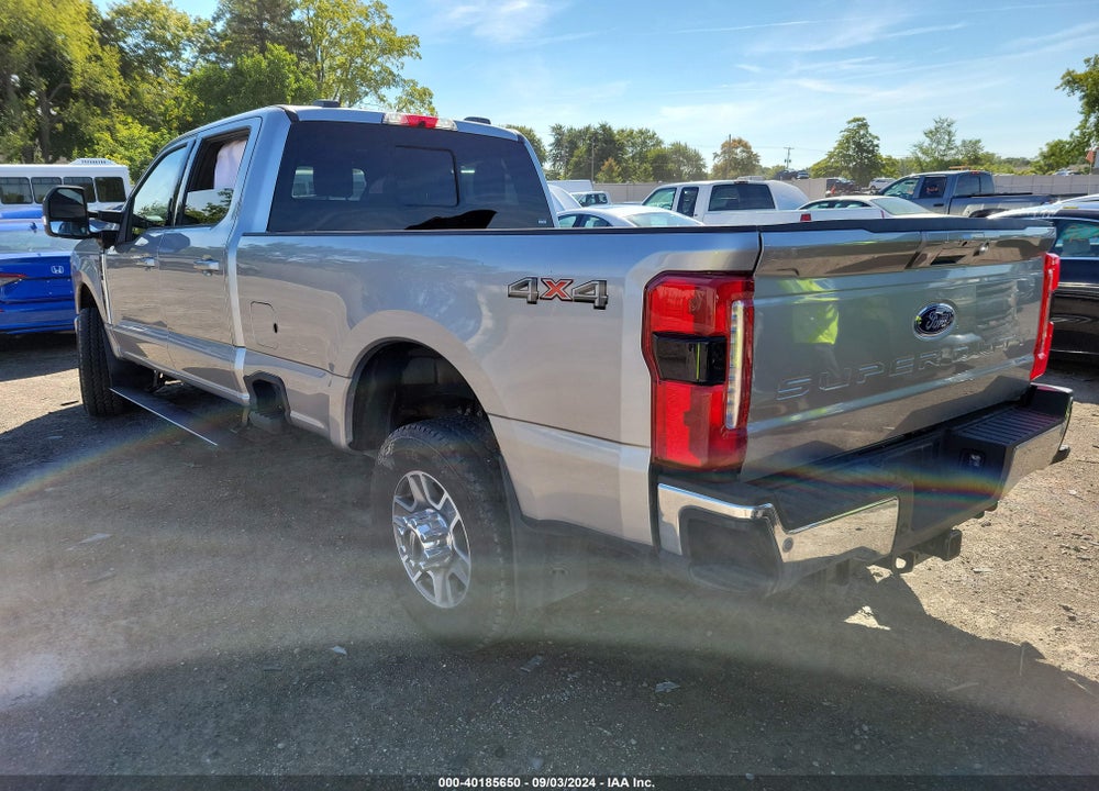 2024 FORD F-250 LARIAT VIN: 1FT8W2BN6REC00368
