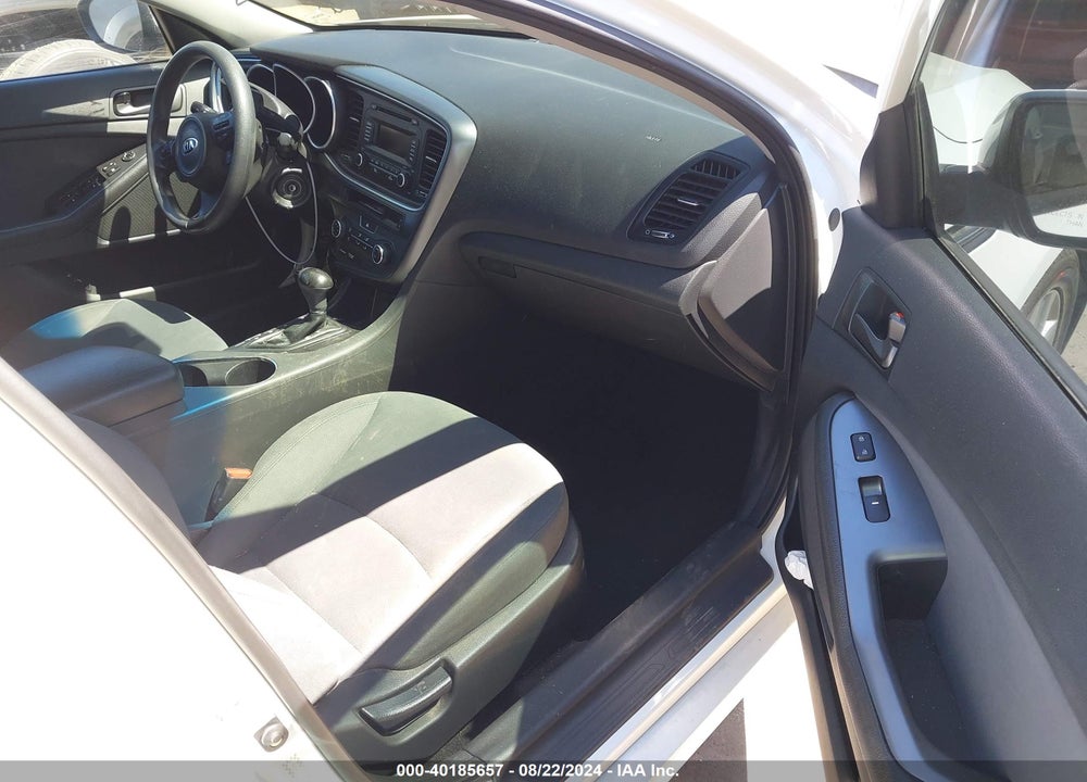 2015 KIA OPTIMA VIN: KNAGM4A73F5614541