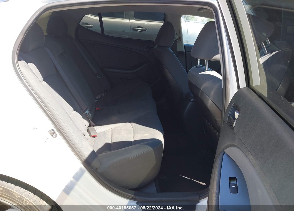 2015 KIA OPTIMA VIN: KNAGM4A73F5614541
