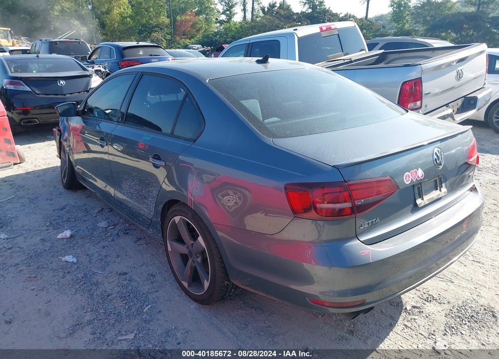 2016 VOLKSWAGEN JETTA 1.8T SPORT VIN: 3VWD17AJXGM303659