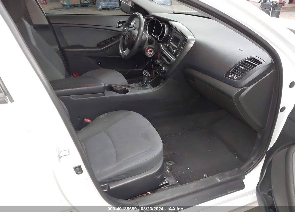2015 KIA OPTIMA LX VIN: KNAGM4A77F5659451