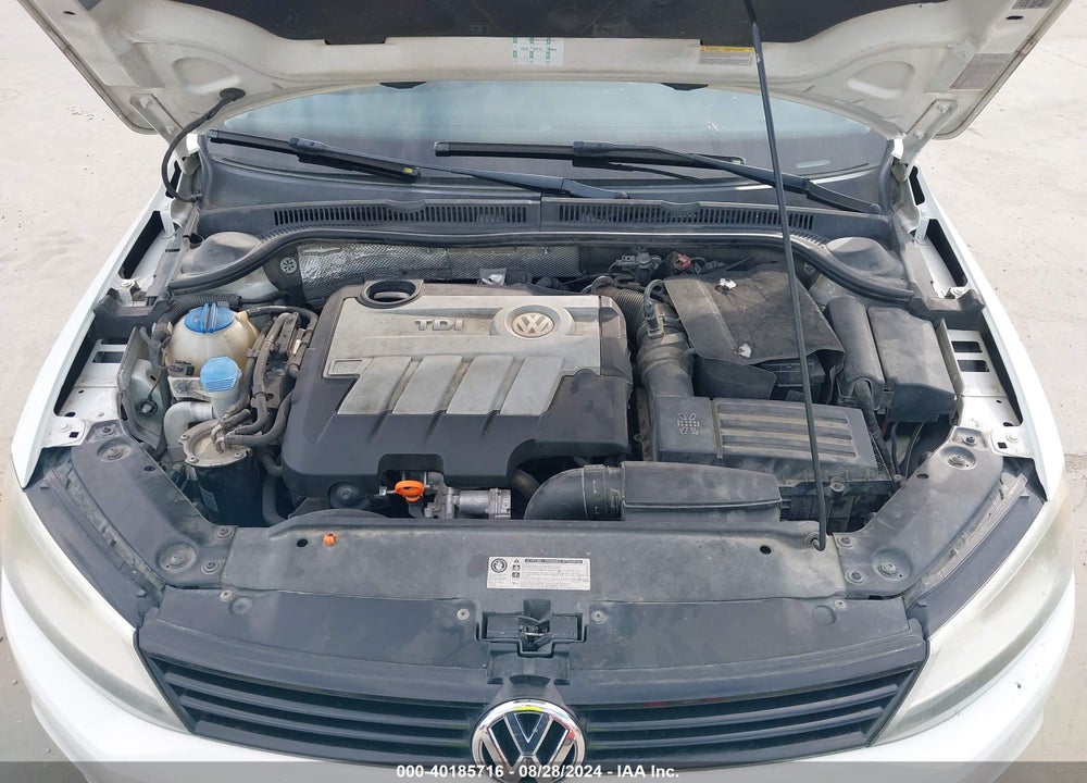 2012 VOLKSWAGEN JETTA 2.0L TDI VIN: 3VW3L7AJ3CM374301