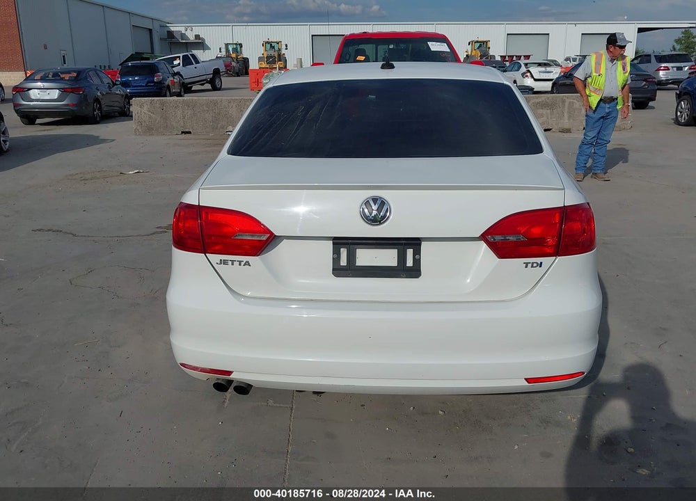 2012 VOLKSWAGEN JETTA 2.0L TDI VIN: 3VW3L7AJ3CM374301