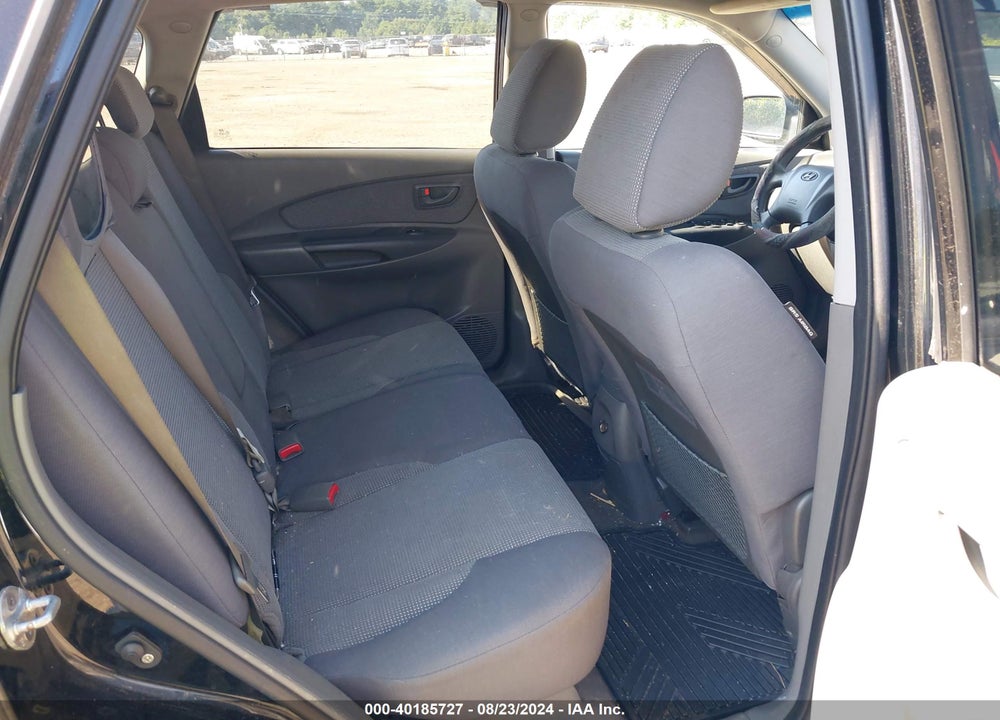 2008 HYUNDAI TUCSON GLS VIN: KM8JM12B88U897453