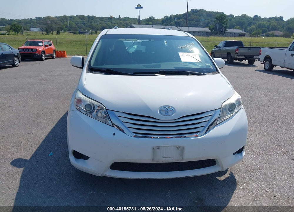 2017 TOYOTA SIENNA LE 8 PASSENGER VIN: 5TDKZ3DC5HS795074