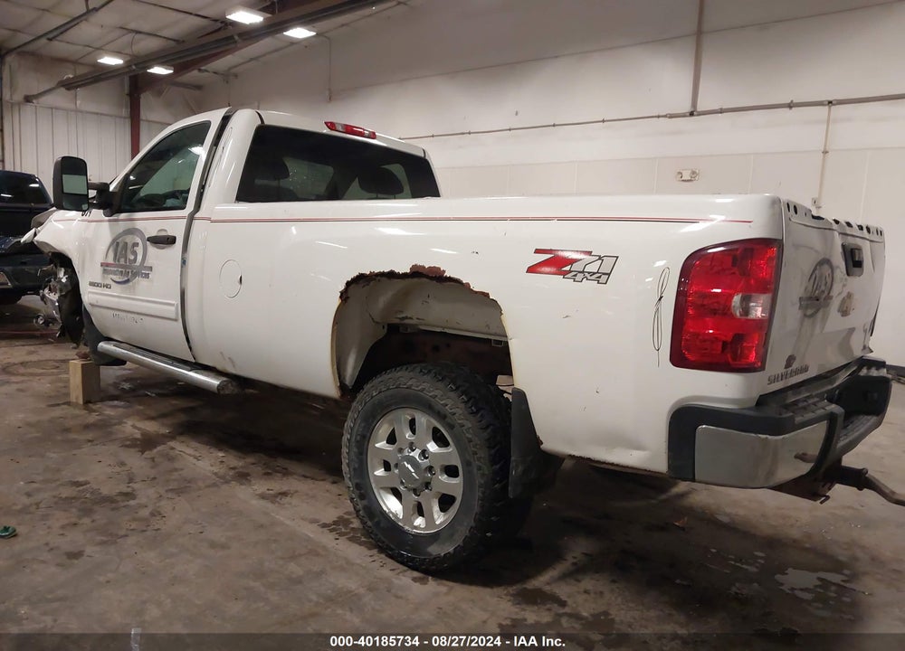 2014 CHEVROLET SILVERADO 2500HD LT VIN: 1GC0KXEG8EF185279