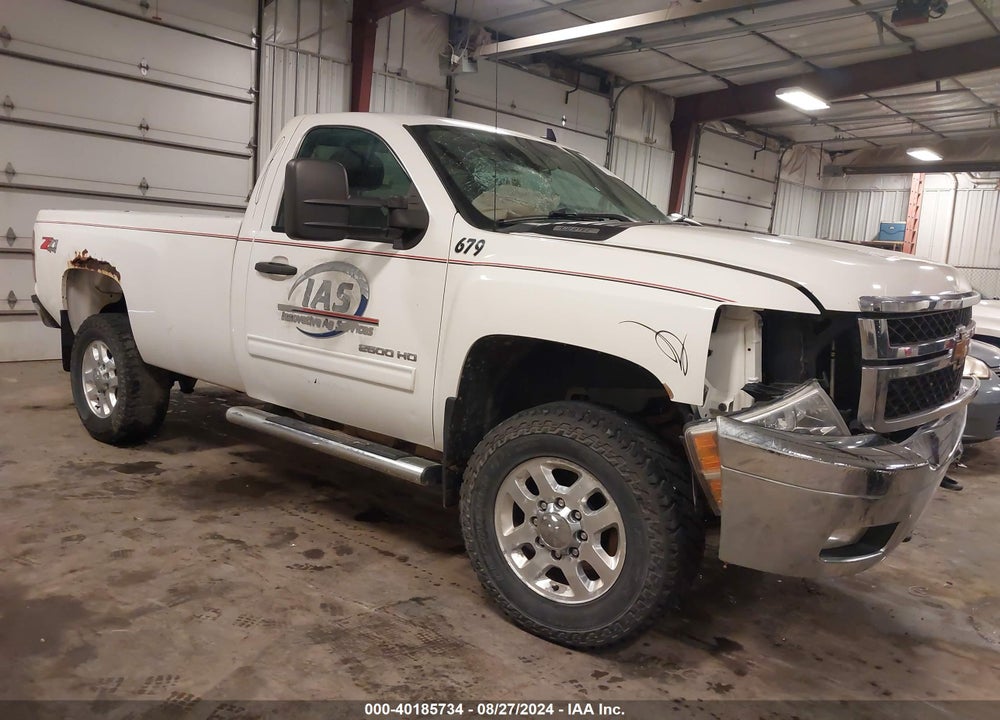 2014 CHEVROLET SILVERADO 2500HD LT VIN: 1GC0KXEG8EF185279